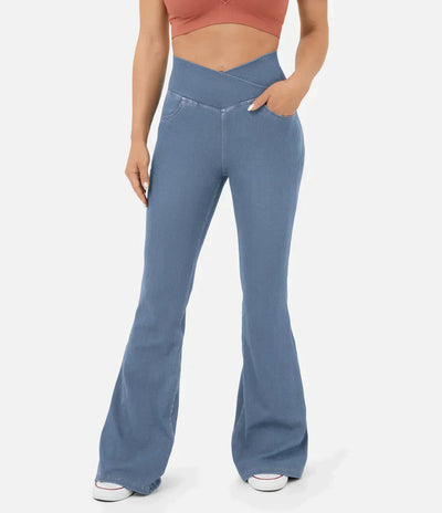 SCHLAGJEANS MIT HOHER TAILLE UND STRETCHANTEIL