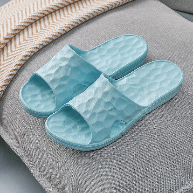 Jane – Geometrische Sommerschuhe für Zuhause und Badezimmer