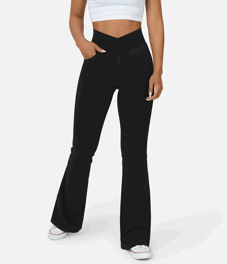 SCHLAGJEANS MIT HOHER TAILLE UND STRETCHANTEIL