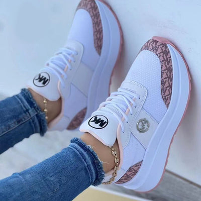 Carly – Dicksohlige Damen-Freizeitschuhe mit Farbblock und runder Spitze