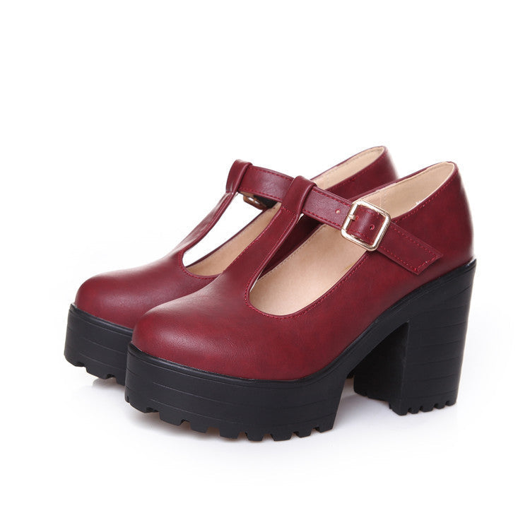 Faith – Mary Janes Pumps mit Blockabsatz und T-Riemen