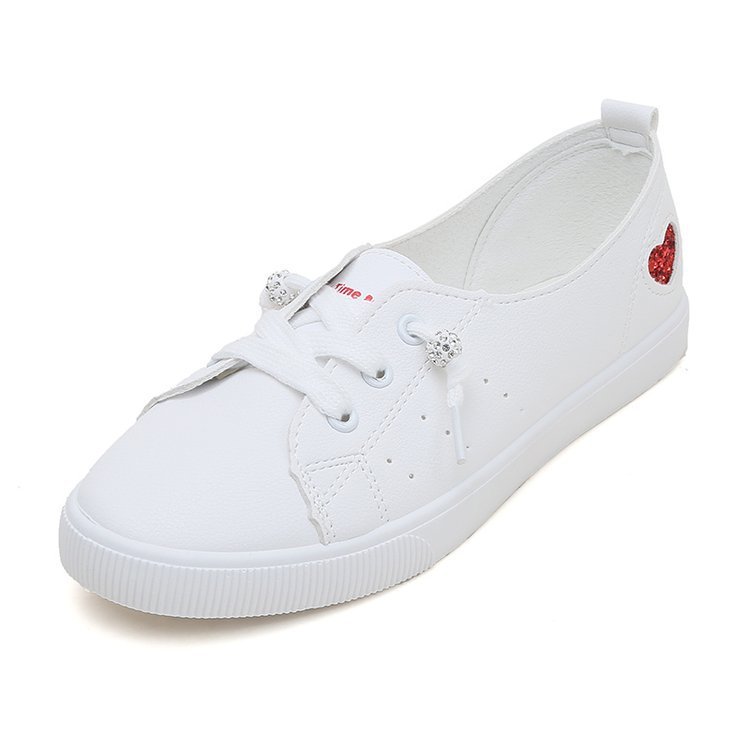Joan – Flauschige Damen Sneakers mit Herzmotiv in Weiß