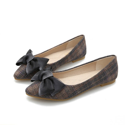 Lauren – Flache Ballerina-Schuhe mit Schleife und spitzem Zehen