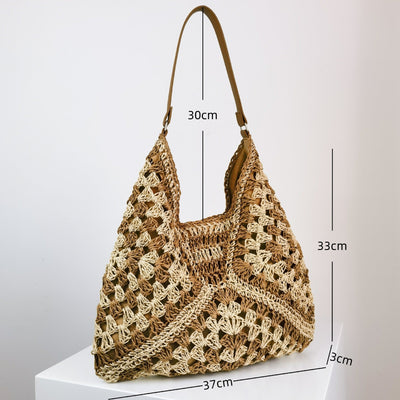 Julia – Handgefertigte Strohtasche mit durchbrochener Kontrastfarbe