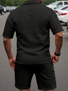 Schwarz