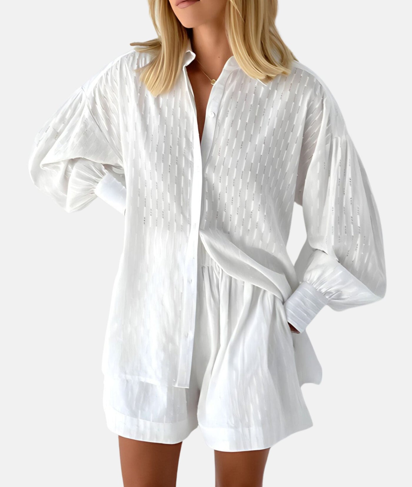 Elegantes Set aus Hemd und Shorts