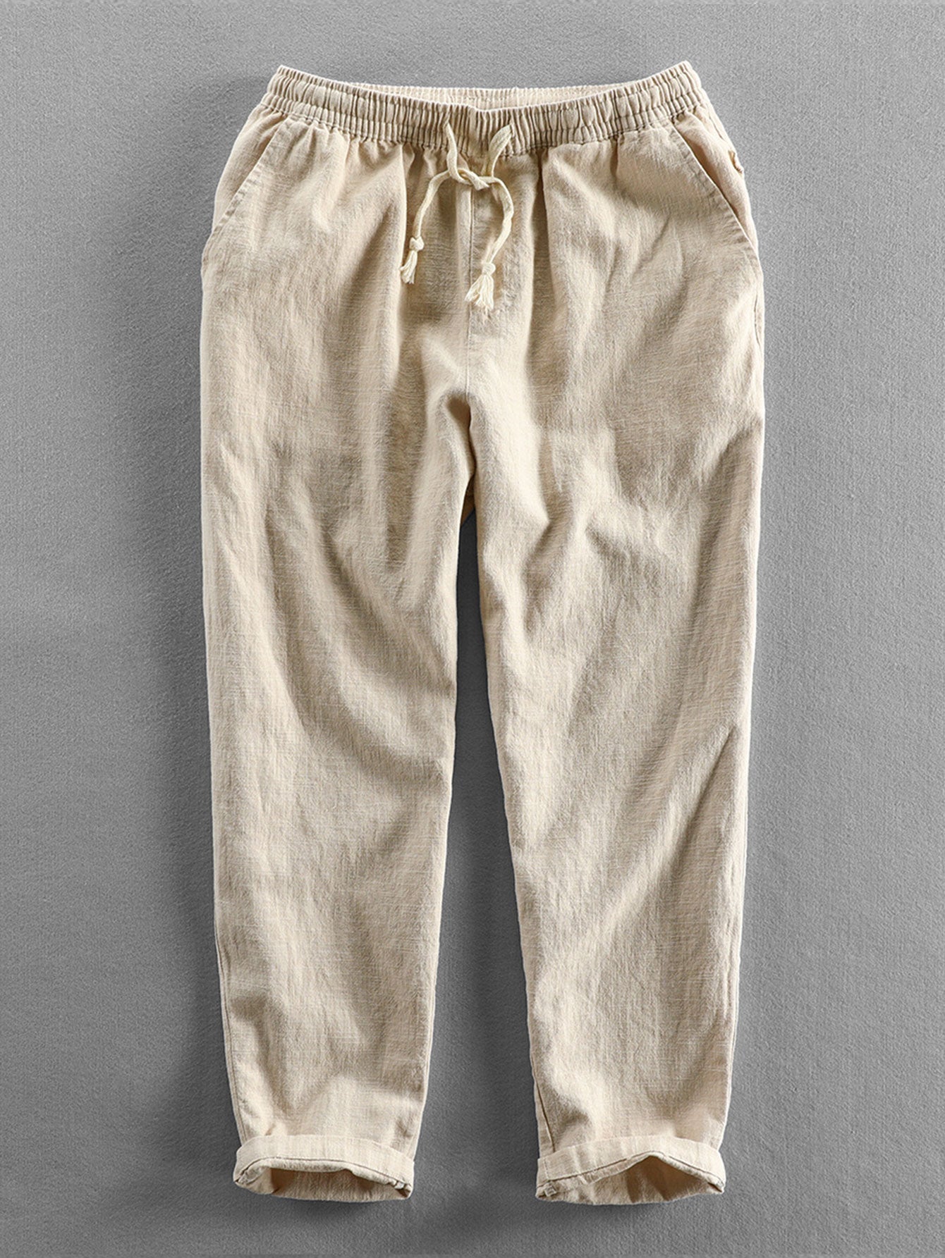 Langärmeliges Hemd mit Knopfleiste aus Leinen-Baumwoll-Mischung und Hose aus Leinen-Baumwoll-Mischung