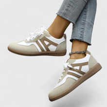 Khaki und Weiß