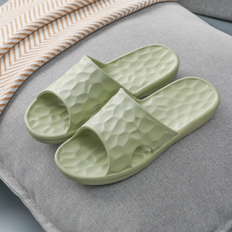 Jane – Geometrische Sommerschuhe für Zuhause und Badezimmer