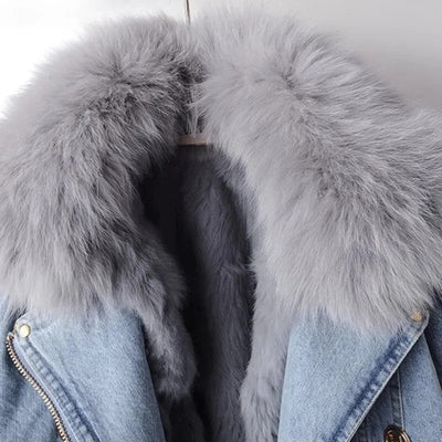 Jeansjacke mit Fuchspelzkragen