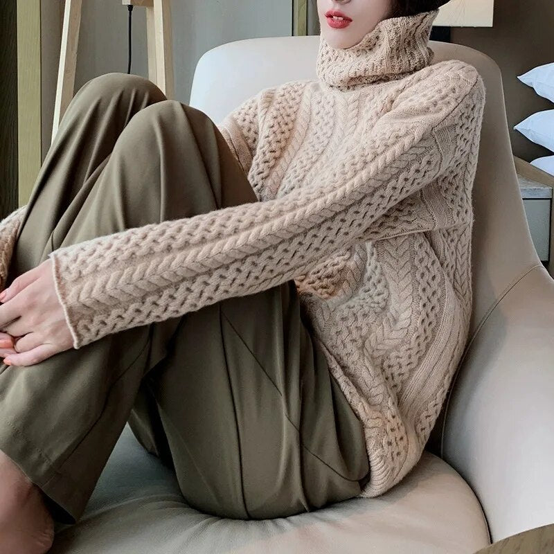 Strickpulli mit Rollkragen