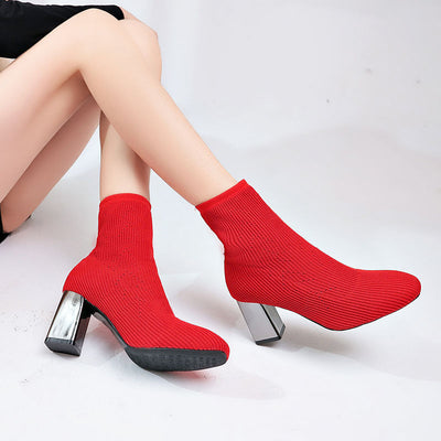 Sara – Elastische Damenstiefel mit hohen Absätzen