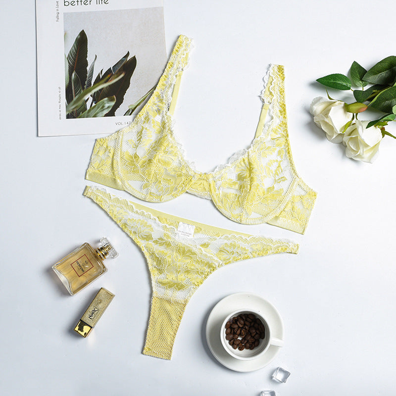 Melissa – Zweifarbiges Spitzen-Dessous mit Stahlring
