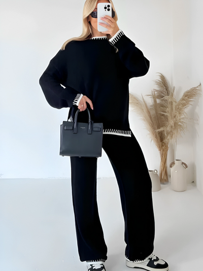 Elegantes, warmes, locker gestricktes zweiteiliges Set für Frauen