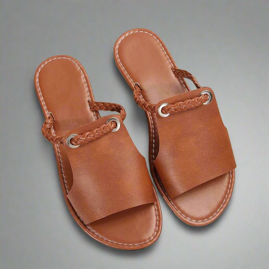 Katelina | Handgefertigte flache Sandalen aus Premium-Materialien