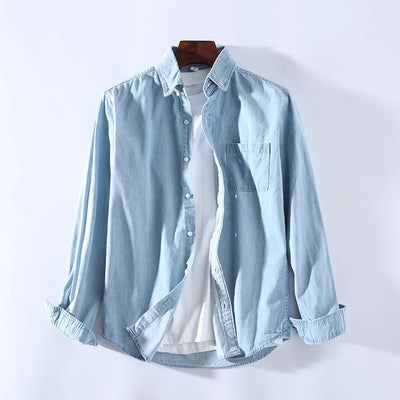 Lässiges Jeanshemd