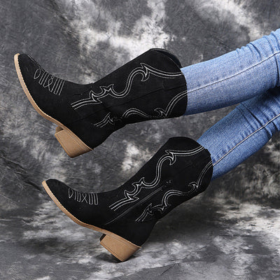 Pamela – Große Damenstiefel mit niedrigem Absatz