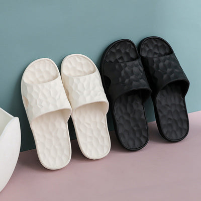 Jane – Geometrische Sommerschuhe für Zuhause und Badezimmer
