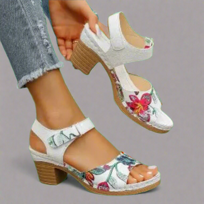Marisa | Handgefertigte Peep-Toe-Sandalen aus Premium-Material