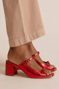 Leuchtendes Rot