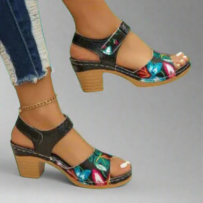 Marisa | Handgefertigte Peep-Toe-Sandalen aus Premium-Material