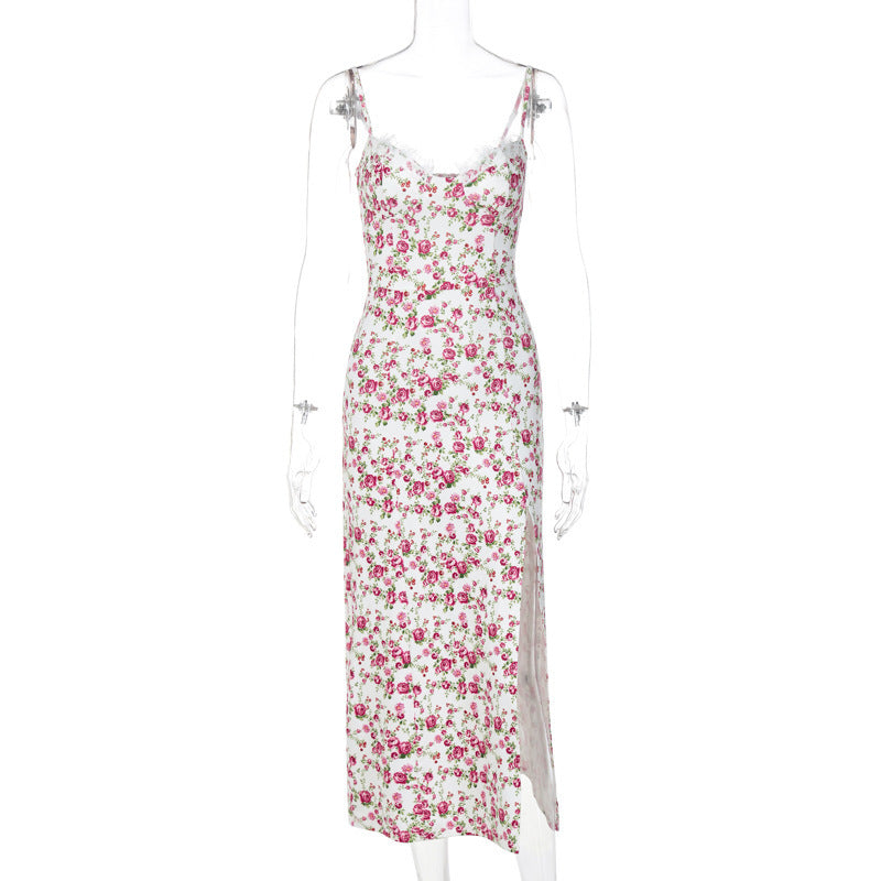 Jessie – Langes Kleid mit Spitzenblumenmuster und sexy Schlitz