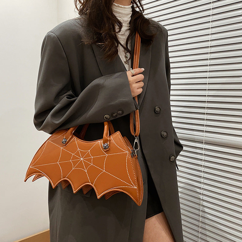 Nicola – Schultertasche mit Spinnennetz-Design für Halloween