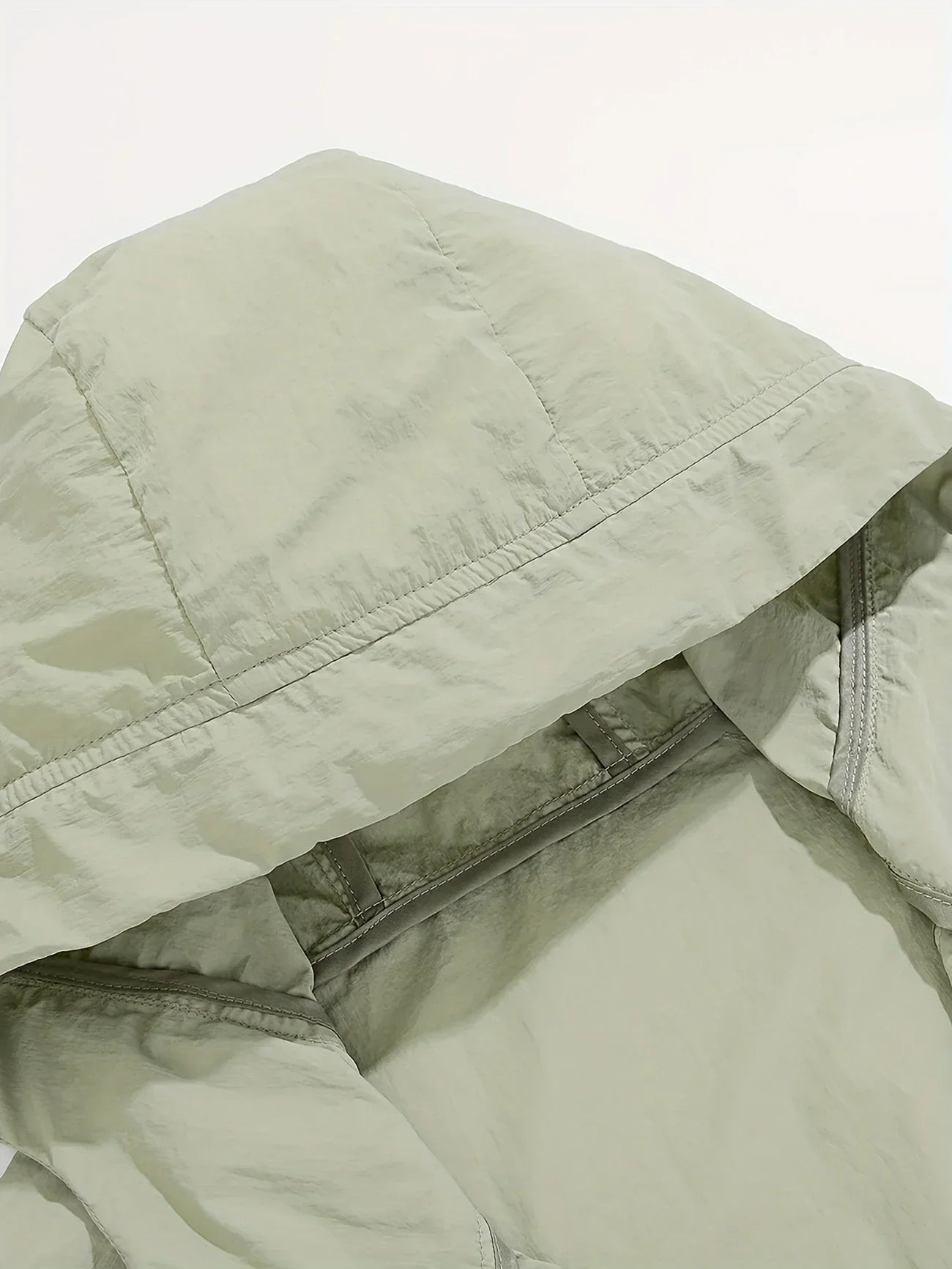 Lucan | Wasserdichter Outdoor-Windbreaker mit verstellbarer Kapuze