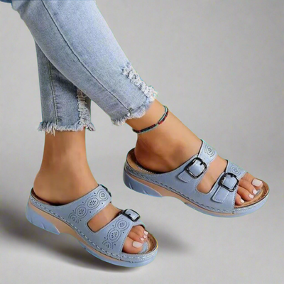 Dorothee | Wedge-Sandalen mit Doppelriemen – Komfortabel und Stilvoll