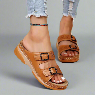 Dorothee | Wedge-Sandalen mit Doppelriemen – Komfortabel und Stilvoll