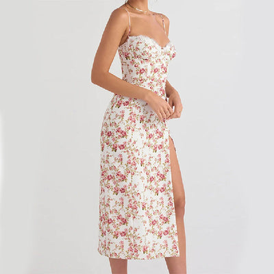 Jessie – Langes Kleid mit Spitzenblumenmuster und sexy Schlitz