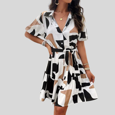 Hemdkleid mit abstraktem Druck