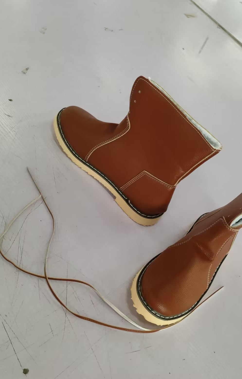 Megan – Warme Damenstiefel mit Kunstfell