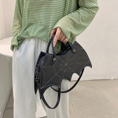 Nicola – Schultertasche mit Spinnennetz-Design für Halloween