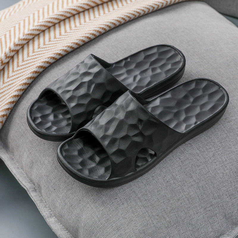 Jane – Geometrische Sommerschuhe für Zuhause und Badezimmer