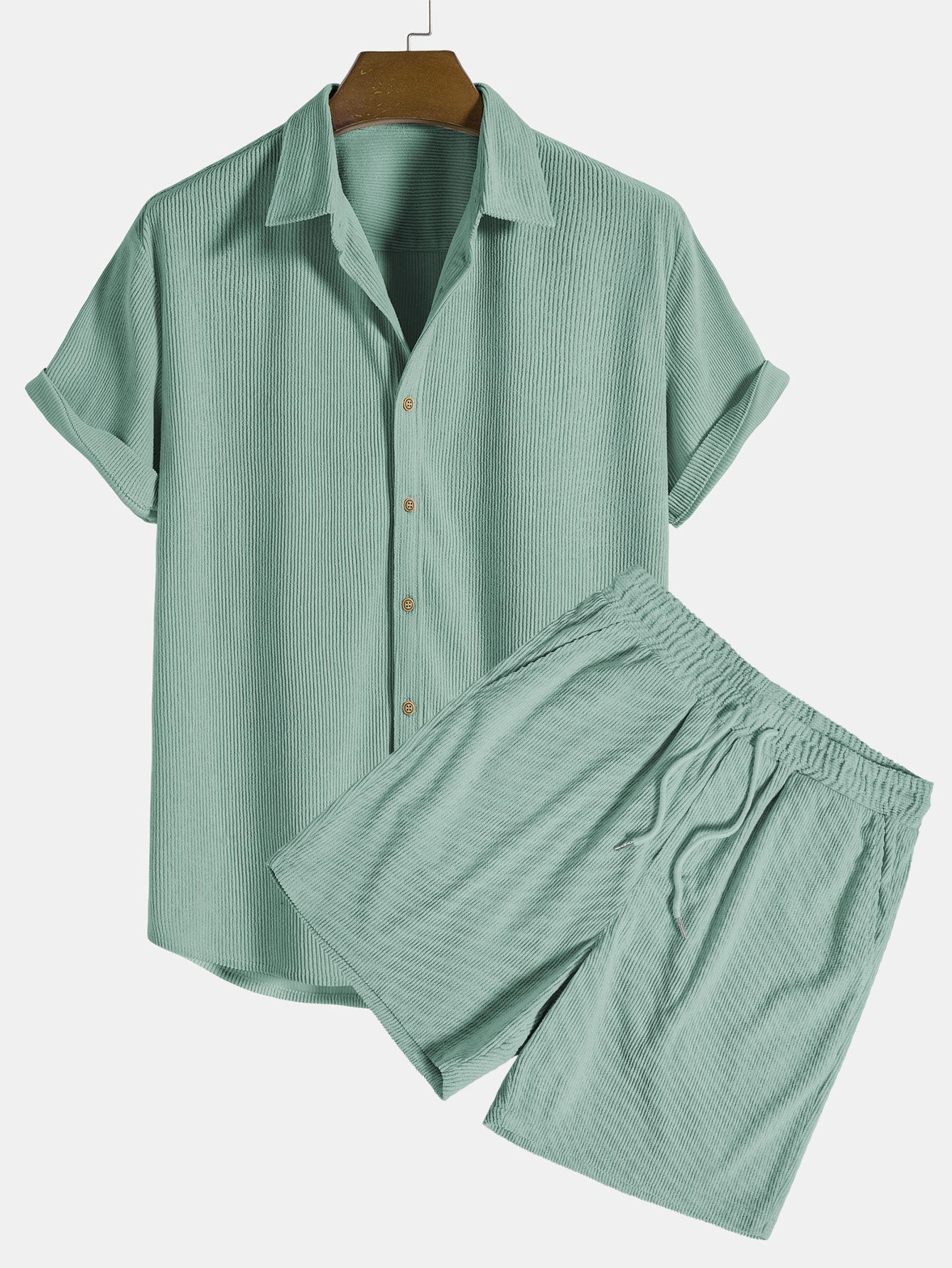 Kurzärmeliges Hemd aus Samt und Shorts mit Knopfverschluss.