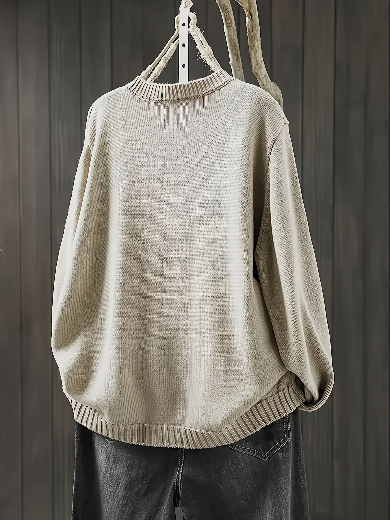 Gunilla – Strickjacke mit dekorativen Knöpfen