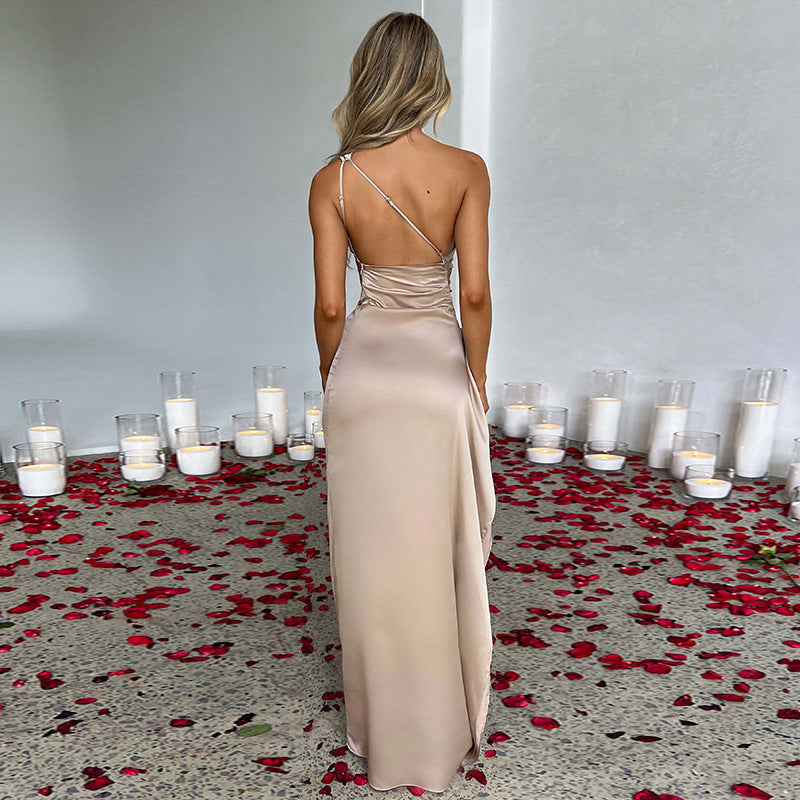 Sara – Sexy Ein-Schulter Rückenfreies Schlitzkleid Sommer Elegant Slim-fit Einfarbig Satin Kleid für Frauen