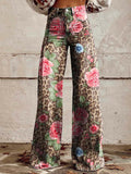 Rosa und Leoparden