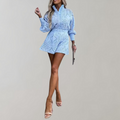 Blau