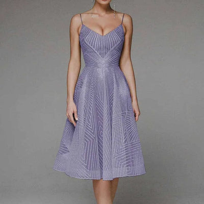 Hilda® | Elegantes Kleid mit offenem Rücken