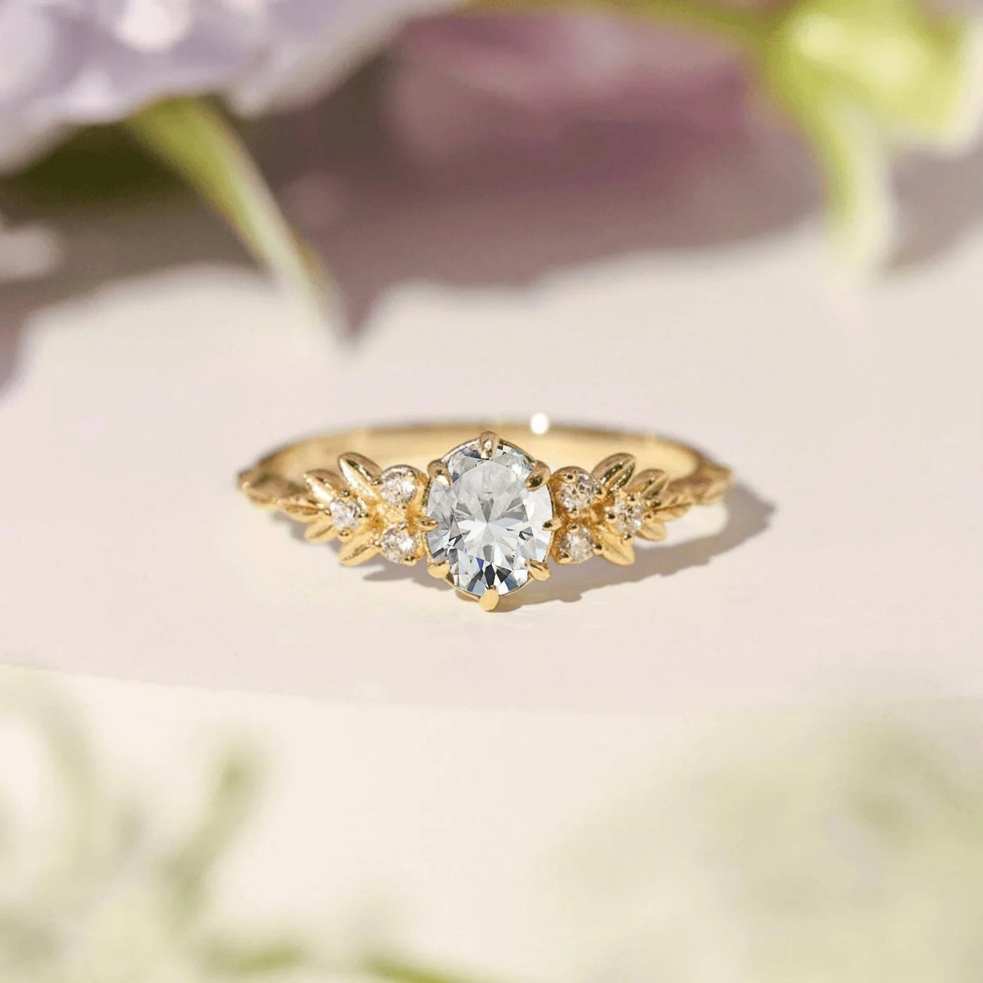 Eleganter vergoldeter Baumblatt-Ring