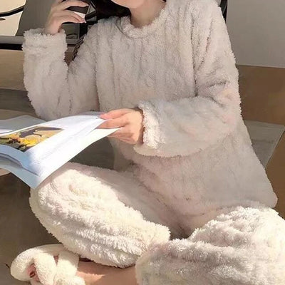Kuscheliges Pyjama-Set in zwei Teilen