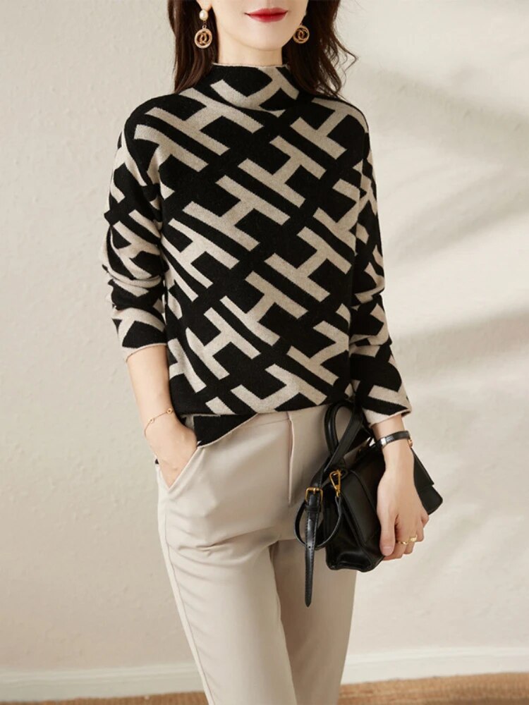 Gerippter Pullover mit Rollkragen