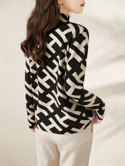 Gerippter Pullover mit Rollkragen