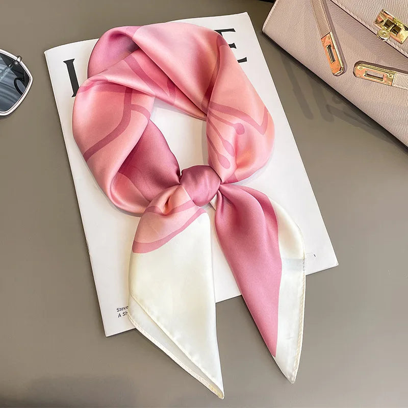 Elara's Luxus Seidenschal – Mode-Bandana für Frauen