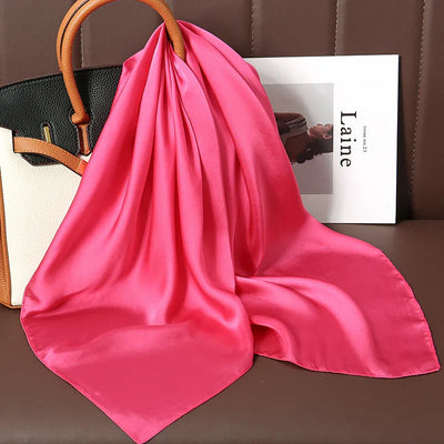 Elara's Luxus Seidenschal – Mode-Bandana für Frauen
