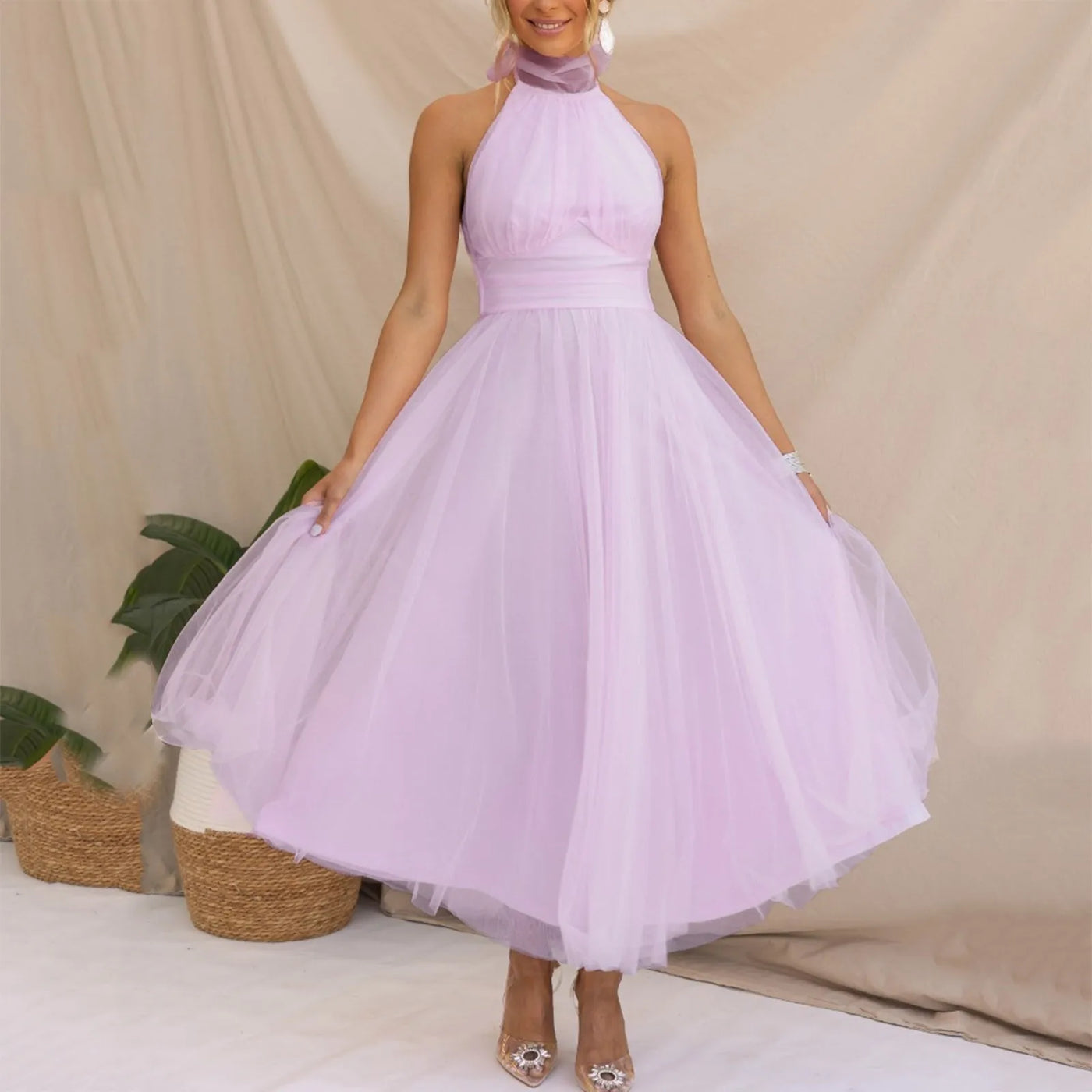 Coraline - Elegant Sleeveless Dress
