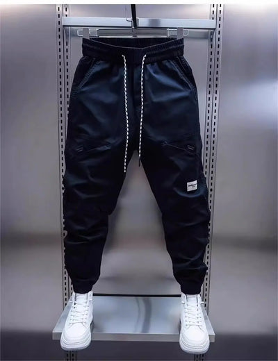 Edelstein™ | Sporthose mit Details