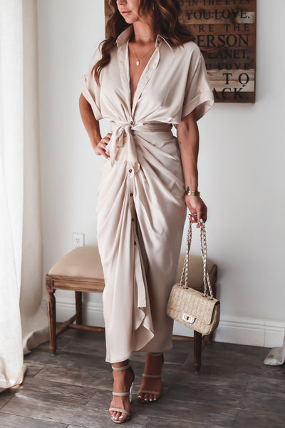 Damen Midikleid aus Baumwolle mit figurbetontem Schnitt und Knopfleiste